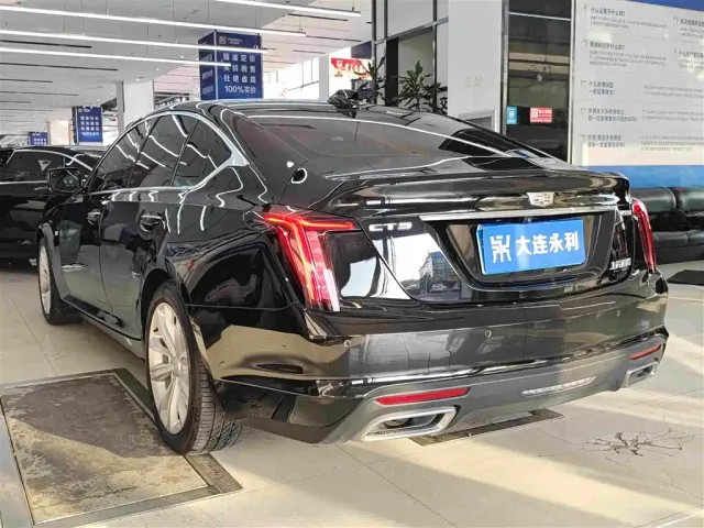 Cadillac CT5 — Фото автомобиля 5