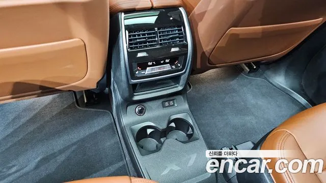 BMW X7 — Фото автомобиля 19