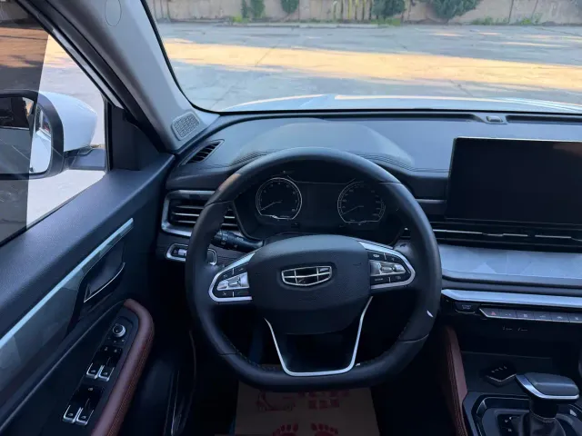 Geely Vision X6 — Фото автомобиля 9