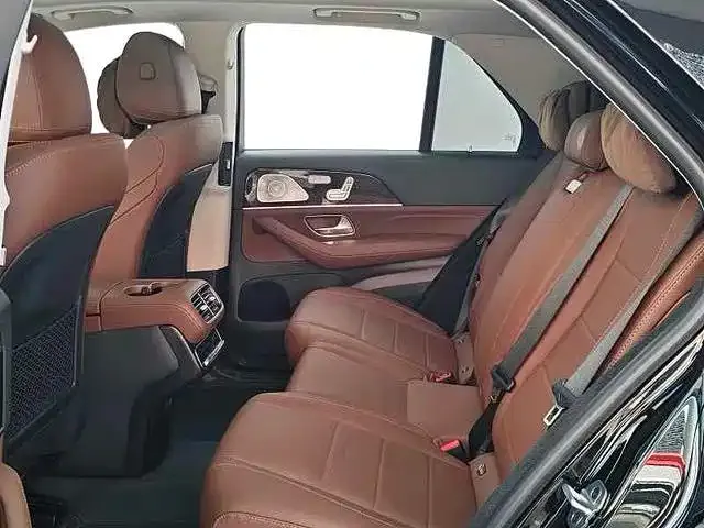 Mercedes-Benz GLE-Class — Фото автомобиля 15