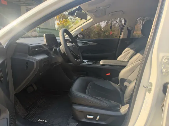 Wuling Starlight — Фото автомобиля 4