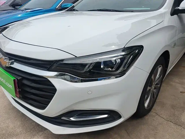 Chevrolet Monza — Фото автомобиля 23