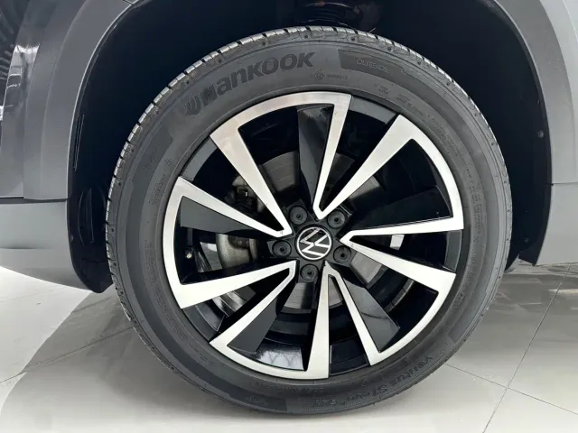 Volkswagen Tharu — Фото автомобиля 15
