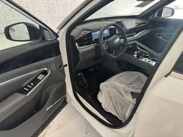 Geely Boyue — Фото автомобиля 15