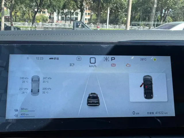 BYD Song L DM-i — Фото автомобиля 17