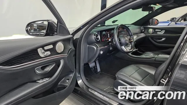 Mercedes-Benz E-Class W213 — Фото автомобиля 15