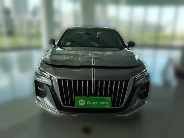 Hongqi H5 — Фото автомобиля 4