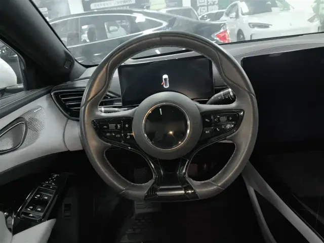 BYD Seal — Фото автомобиля 10