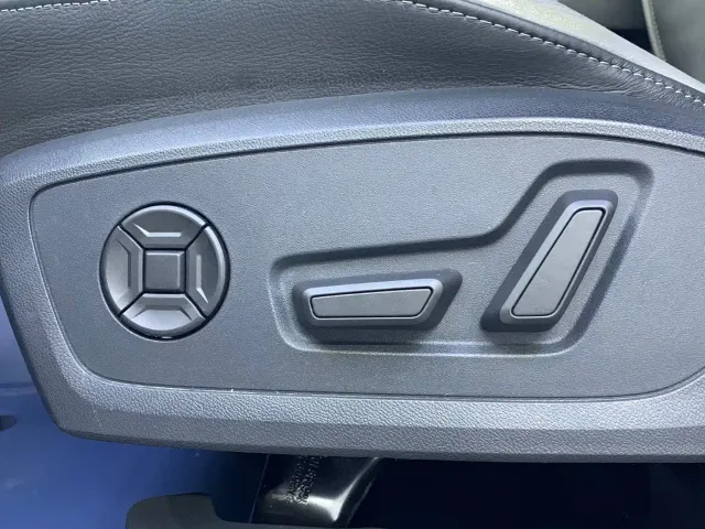 Audi Q3 — Фото автомобиля 10