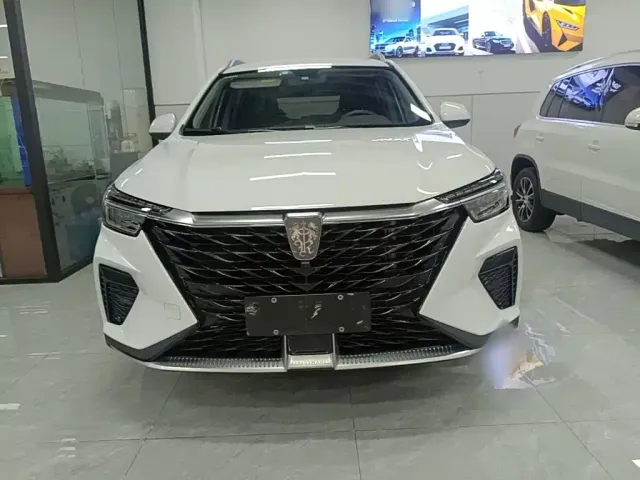Roewe RX5 — Фото автомобиля 2