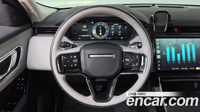 Land Rover Range Rover Velar Range Rover Velar 2.0 P250 Dynamic SE — Фото автомобиля 16