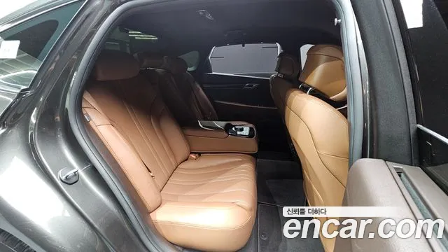Genesis G80 RG3 — Фото автомобиля 10