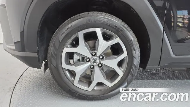 KG_Mobility_Ssangyong Torres Torres Бензин 1.5 2WD — Фото автомобиля 5