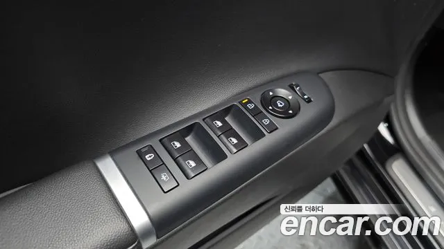 Hyundai Grandeur — Фото автомобиля 14