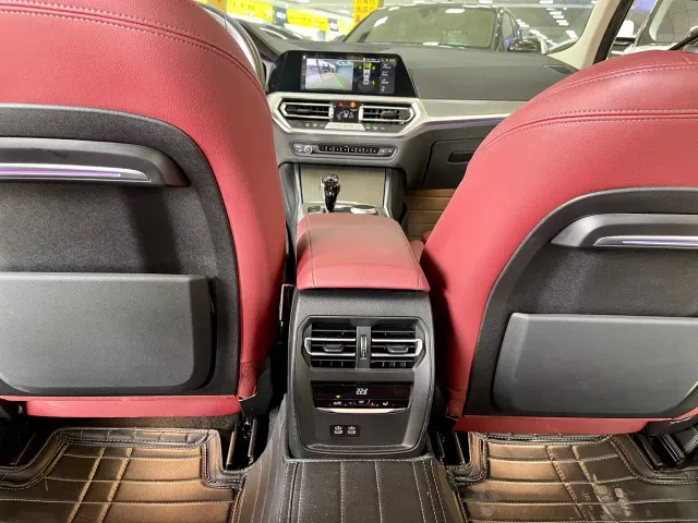 BMW 3 Series — Фото автомобиля 11