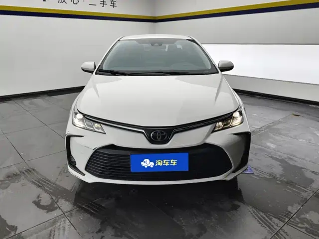 Toyota Corolla — Фото автомобиля 2