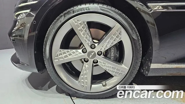 Genesis G80 Бензин 2.5 турбо AWD — Фото автомобиля 5