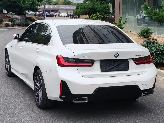 BMW 3 Series — Фото автомобиля 18