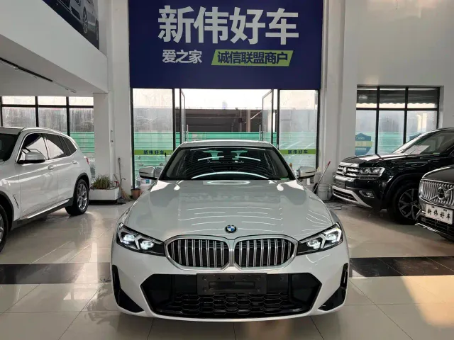 BMW 3 Series — Фото автомобиля 2