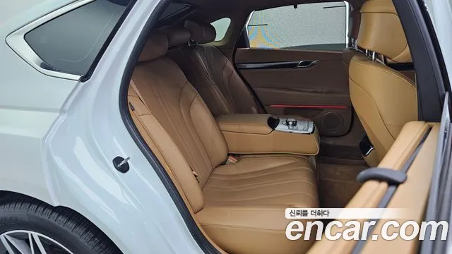 Genesis G80 RG3 — Фото автомобиля 11