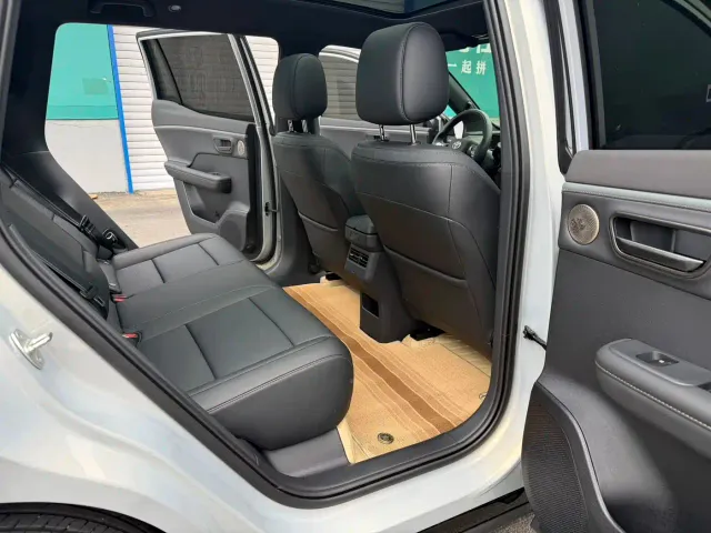 Toyota BoZhi 3X — Фото автомобиля 14