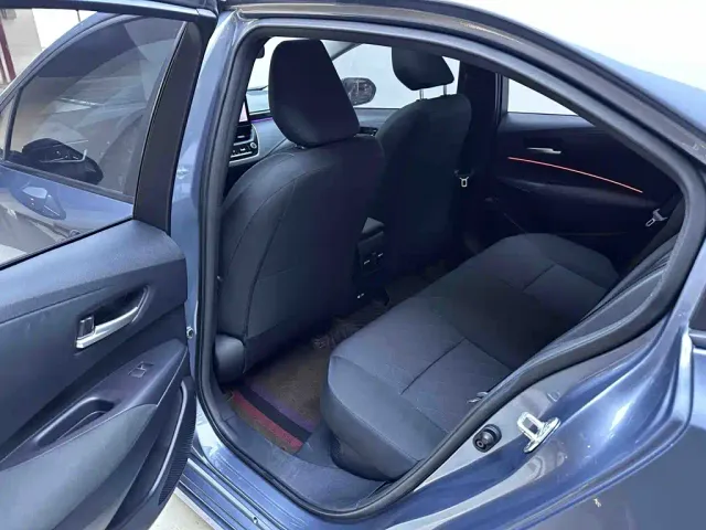 Toyota Corolla — Фото автомобиля 10