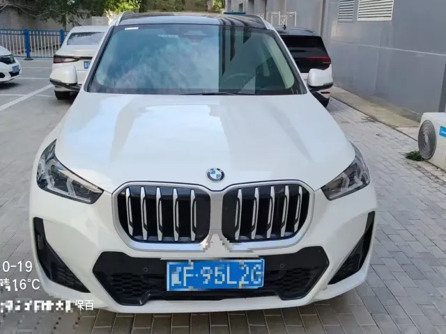 BMW X1 — Фото автомобиля 2