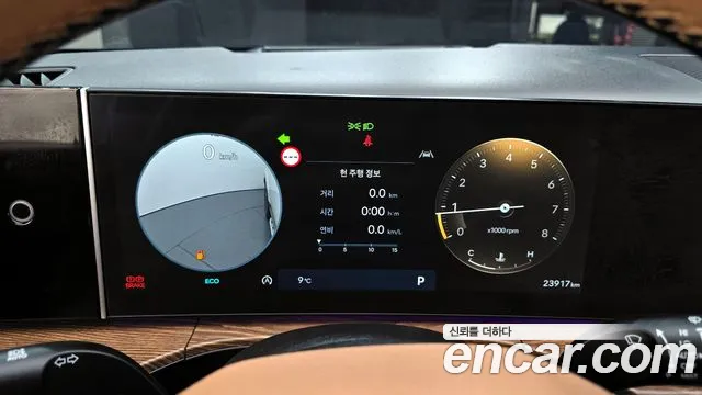 Hyundai Santafe Santa Fe (MX5) Бензин 2.5T 2WD — Фото автомобиля 8