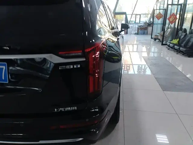 Cadillac XT6 — Фото автомобиля 7