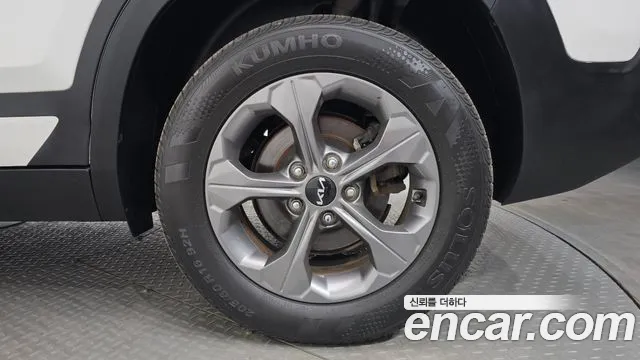 Kia Seltos New — Фото автомобиля 6