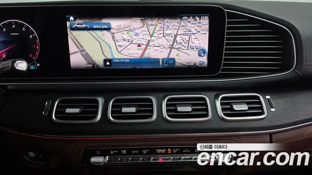 Mercedes-Benz GLE-Class — Фото автомобиля 12