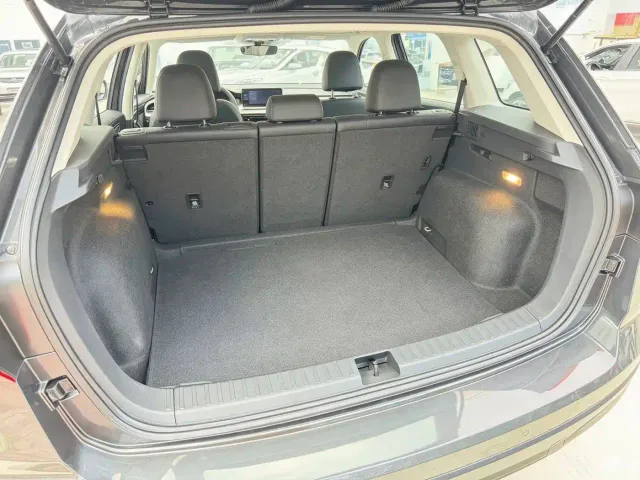 Volkswagen Tharu — Фото автомобиля 13
