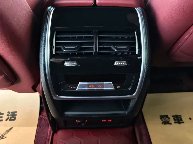 BMW X5 — Фото автомобиля 8