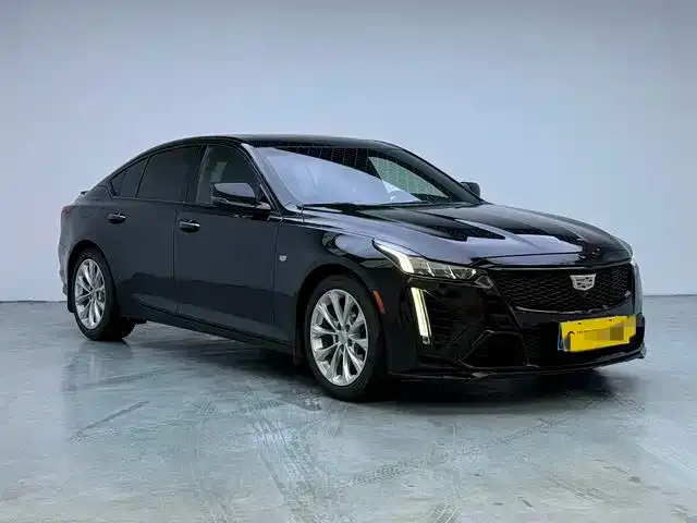 Cadillac CT5 — Фото автомобиля 3