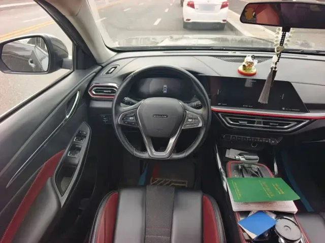 Changan Oushang X5 — Фото автомобиля 6