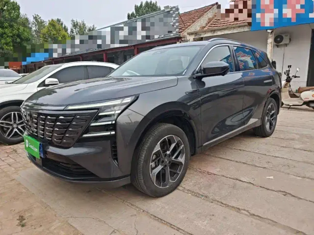 Фотография автомобиля — Changan CS75 Plus