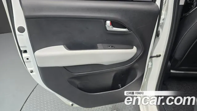 Kia RAY Новый Kia Ray Signature — Фото автомобиля 24