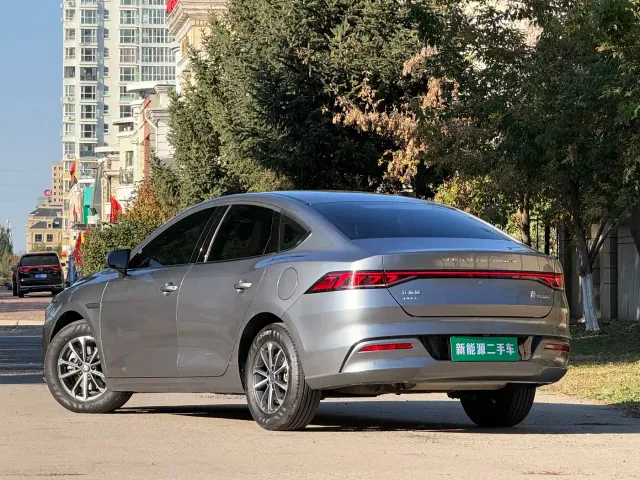 BYD Qin PLUS — Фото автомобиля 6