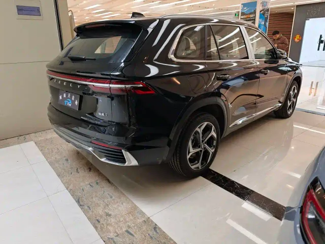 Geely Xingyue L — Фото автомобиля 7