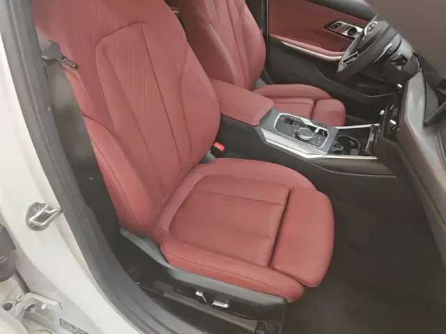 BMW 3 Series — Фото автомобиля 24
