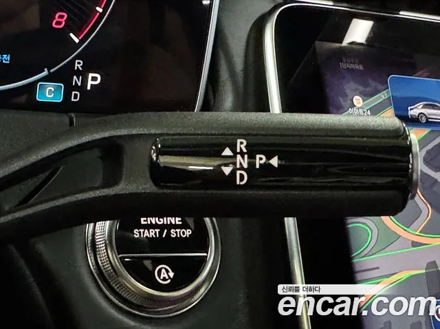 Mercedes-Benz E-Class — Фото автомобиля 12