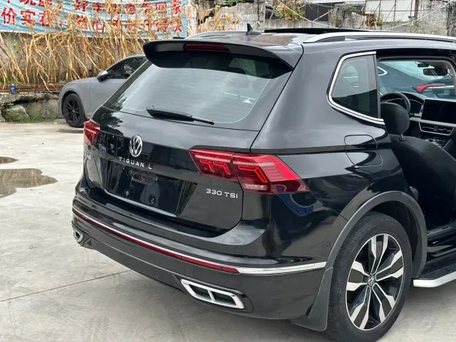 Volkswagen Tiguan L — Фото автомобиля 19