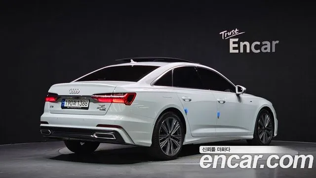 Фотография автомобиля — Audi A6 C8
