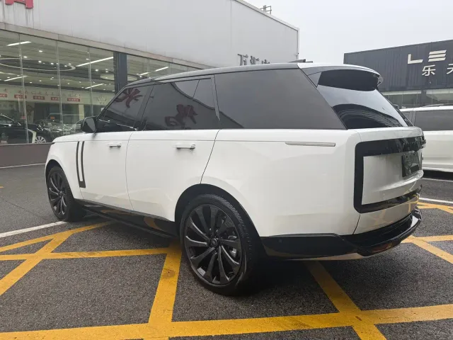 Land Rover Range Rover — Фото автомобиля 6