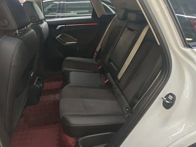 Audi Q3 — Фото автомобиля 16