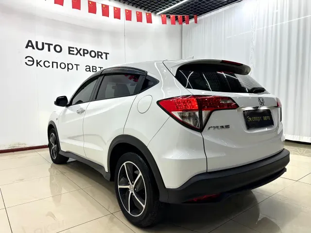 Honda Vezel — Фото автомобиля 6