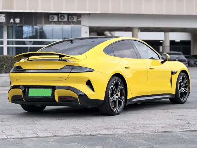 Xiaomi SU7 — Фото автомобиля 4