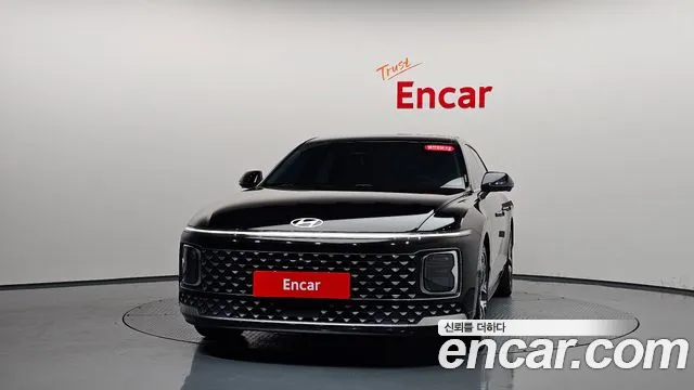 Hyundai Grandeur GN7 — Фото автомобиля 3