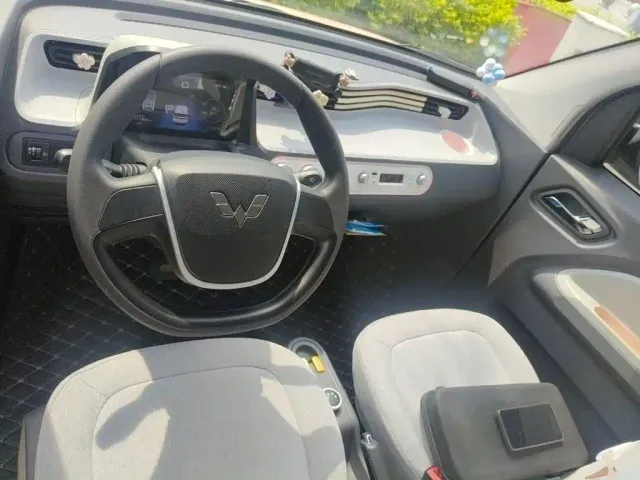 Wuling Hongguang Mini EV — Фото автомобиля 5