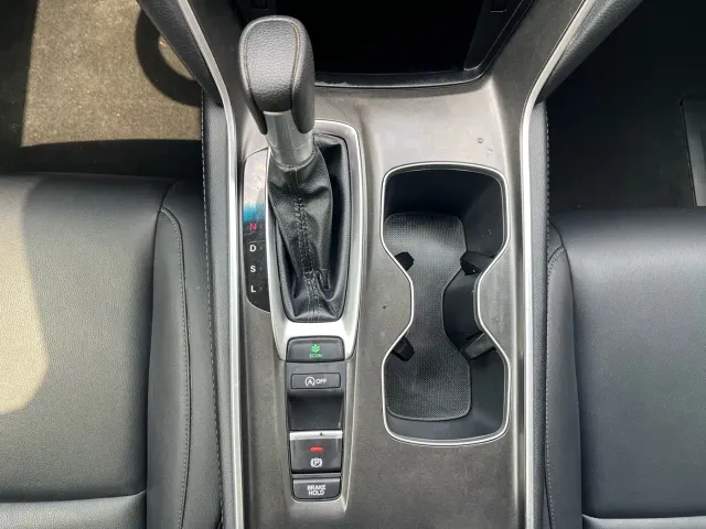 Honda Accord — Фото автомобиля 27